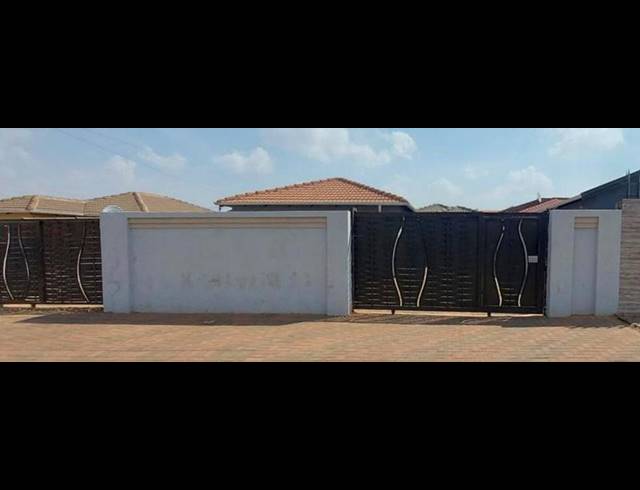 0 BEDROOM PROPERTY TO RENT IN PROTEA GLEN